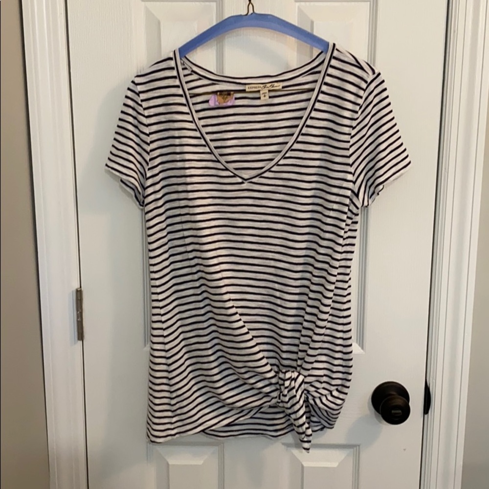 Express Tie Short Sleeve Shirt Size Small